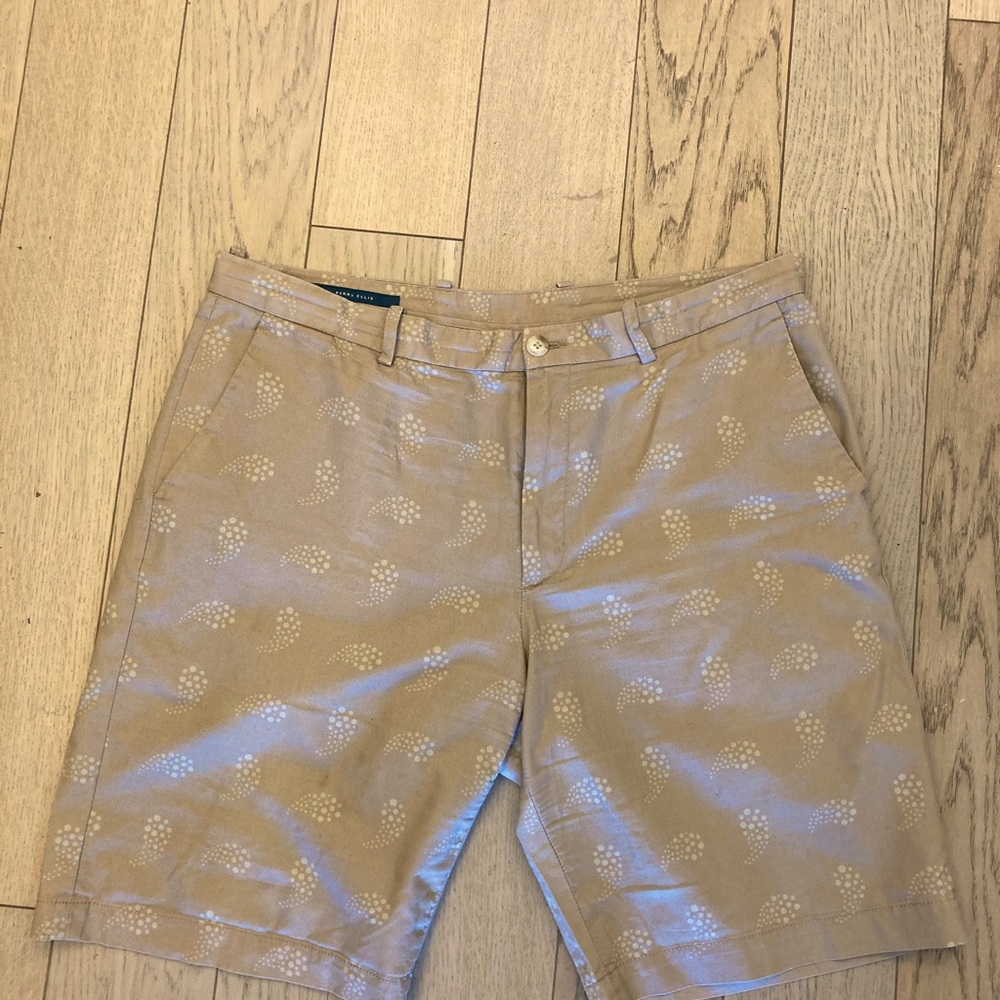 Paisley Perry Ellis Shorts size 36